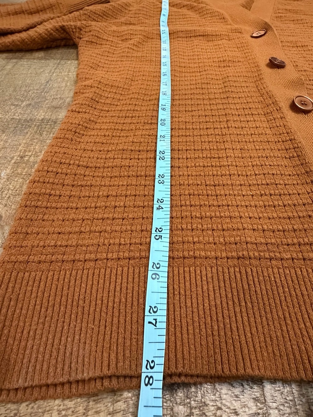 Express Women's Burnt Orange Button-Front Ribbed Cardigan - Picture 7 of 7